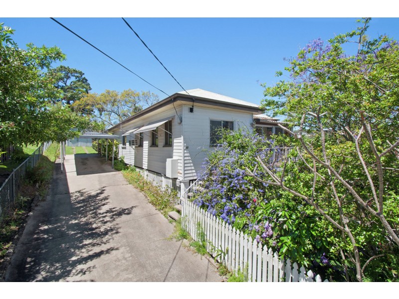 47 East Street, Camp Hill QLD 4152