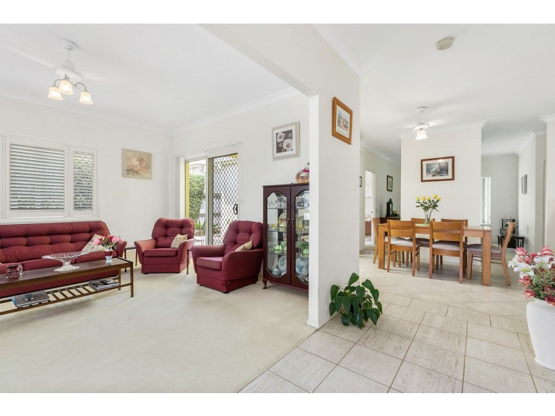 13 Oleander Place, Carindale QLD 4152