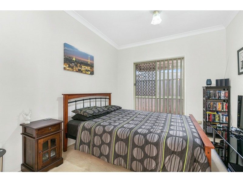 13 Oleander Place, Carindale QLD 4152