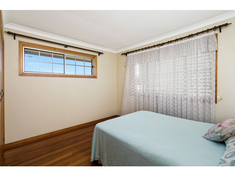 18 Donnington Street, Carindale QLD 4152