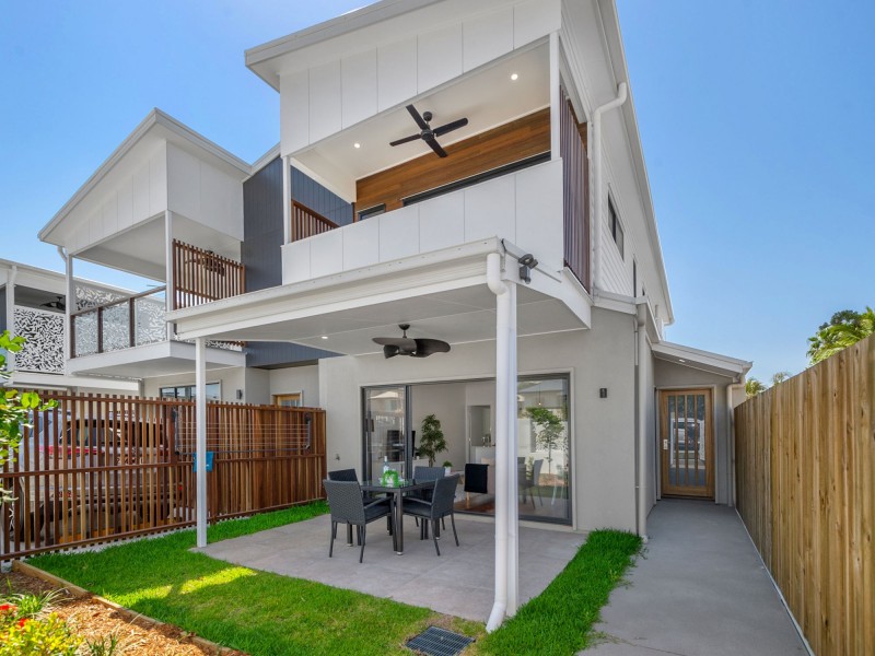 4 / 91-93 Pembroke Street, Carina QLD 4152