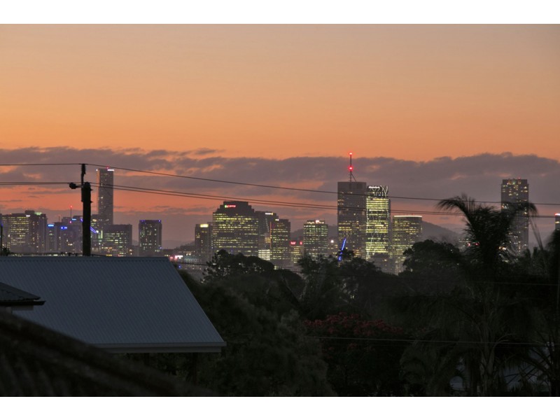 1-3 / 58 Donald Street, Camp Hill QLD 4152