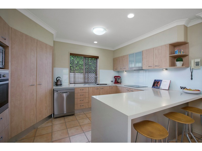 39 Clearmount Crescent, Carindale QLD 4152
