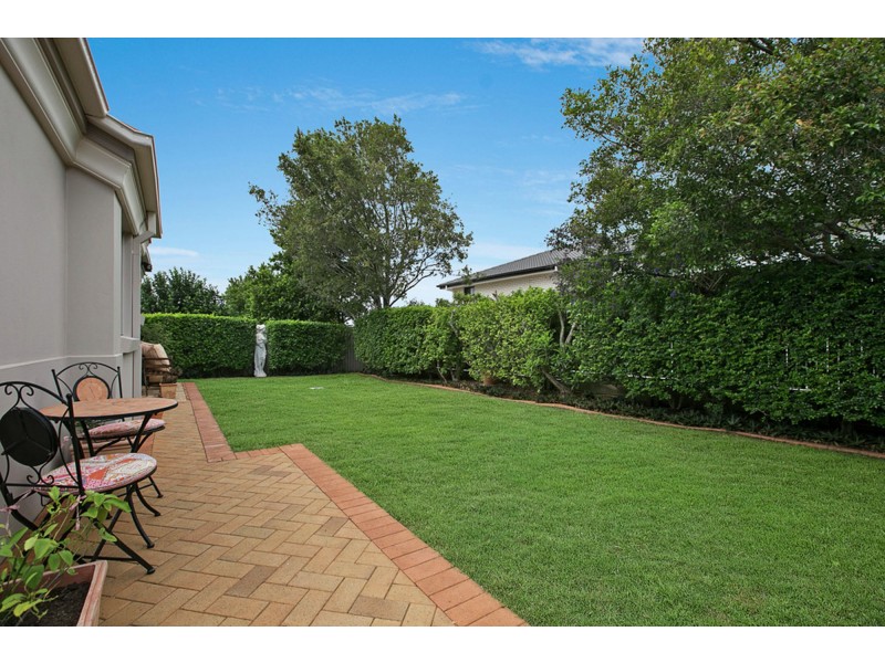 39 Clearmount Crescent, Carindale QLD 4152