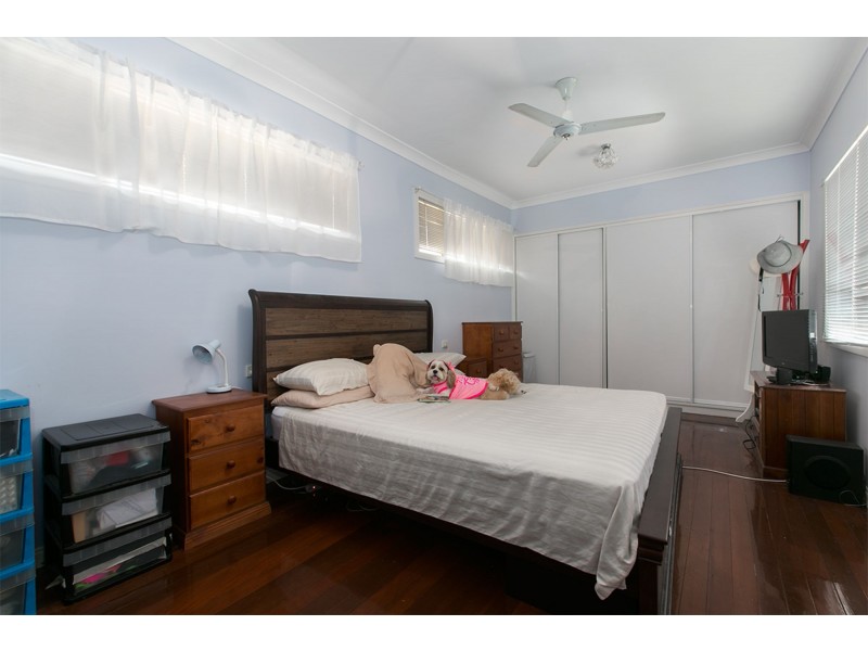 224 Stanley Road, Carina QLD 4152