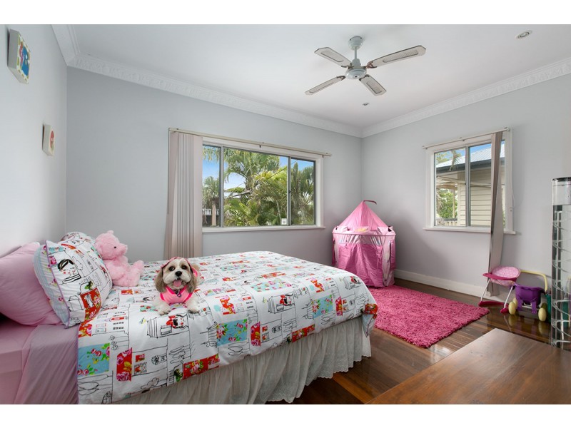 224 Stanley Road, Carina QLD 4152