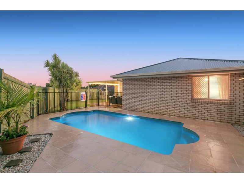 7 Matlock Court, Hemmant QLD 4174