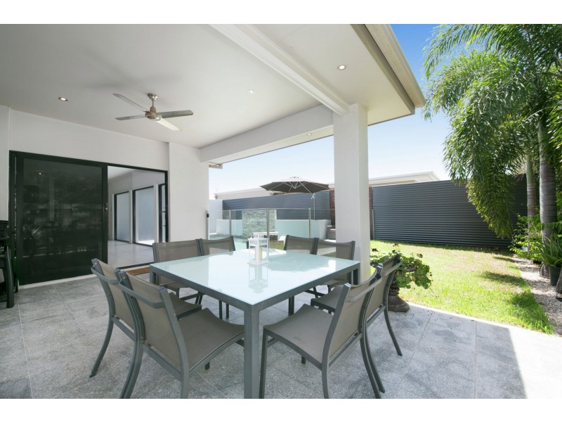 2 Tanya Court, Wellington Point QLD 4160