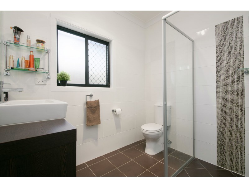 2 Tanya Court, Wellington Point QLD 4160