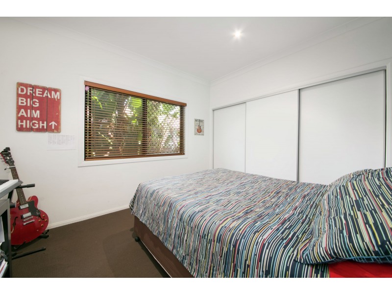 2 Tanya Court, Wellington Point QLD 4160