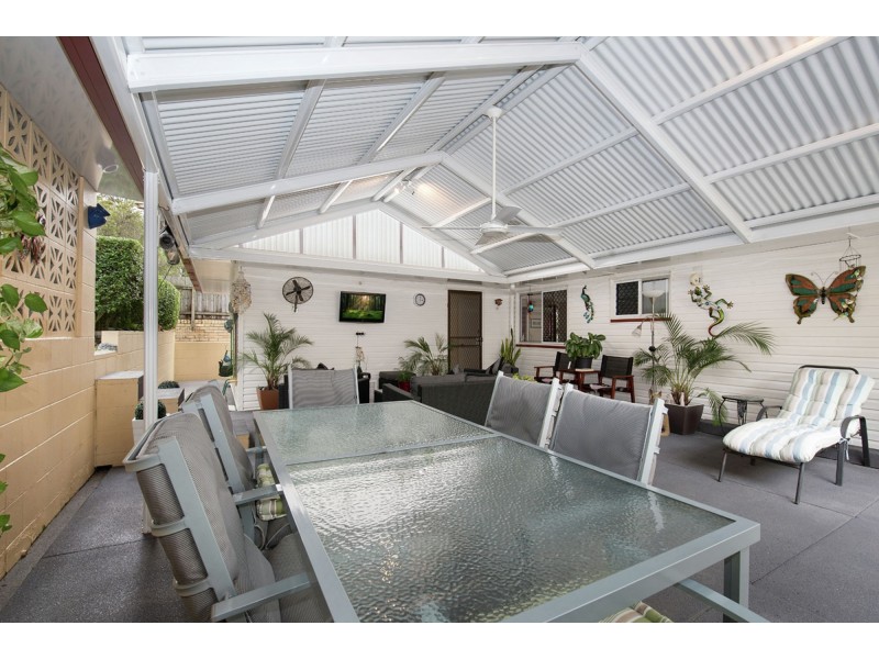 84 Nurstead Street, Camp Hill QLD 4152