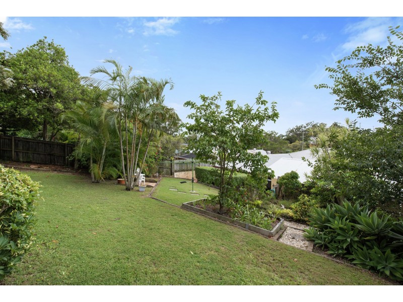 84 Nurstead Street, Camp Hill QLD 4152