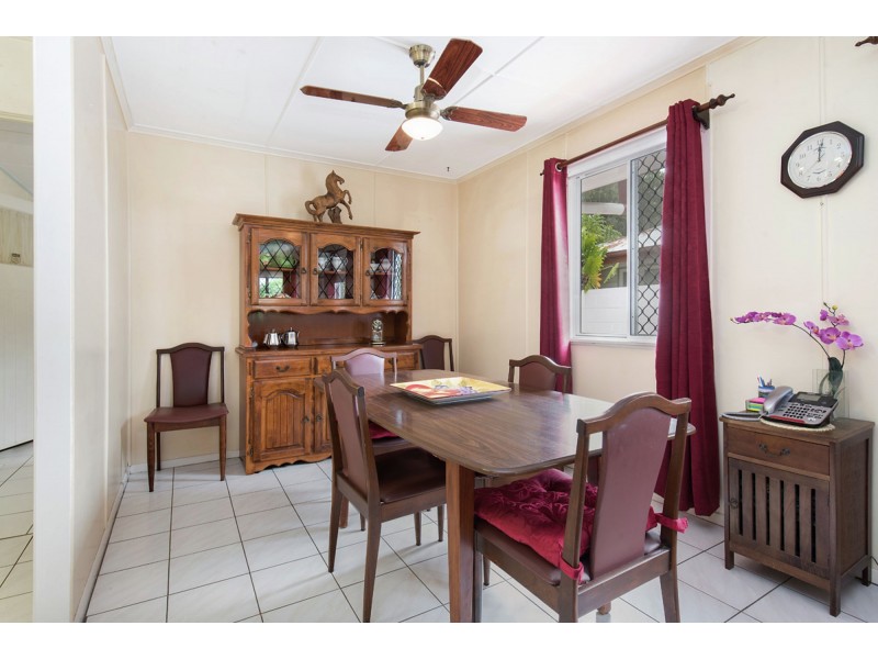 84 Nurstead Street, Camp Hill QLD 4152