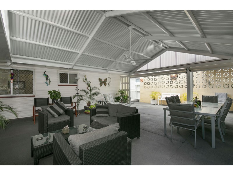 84 Nurstead Street, Camp Hill QLD 4152