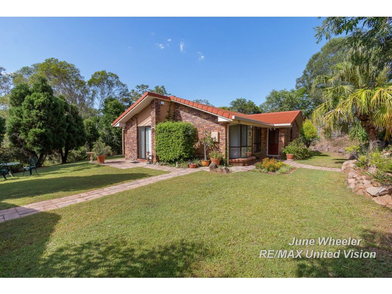 95 Donnington Street, Carindale QLD 4152