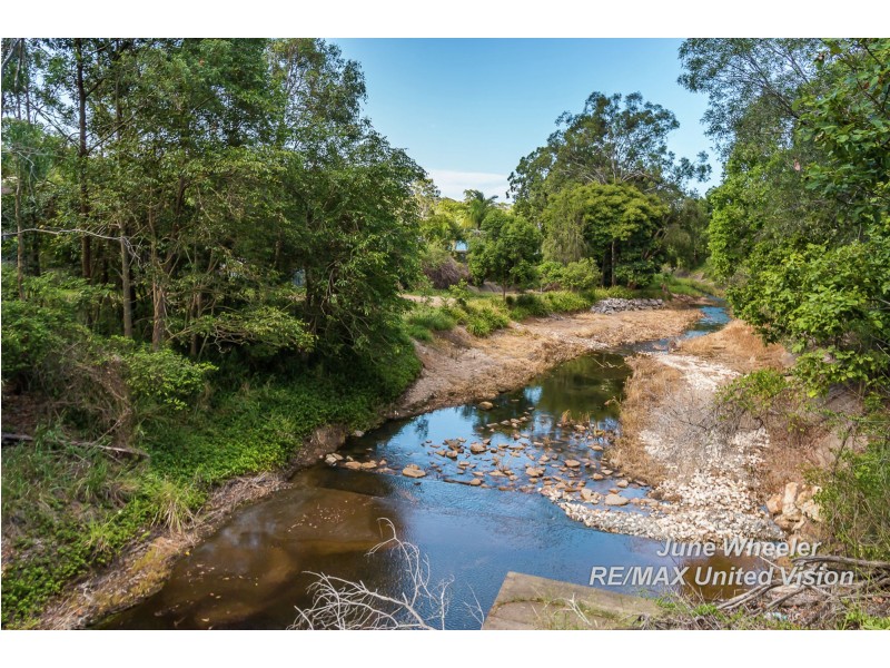 95 Donnington Street, Carindale QLD 4152