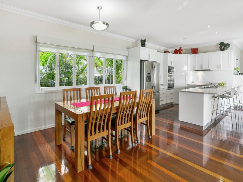 12 Napier Street, Carina Heights QLD 4152