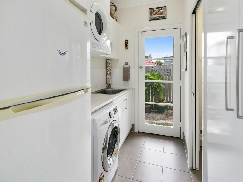 12 Napier Street, Carina Heights QLD 4152