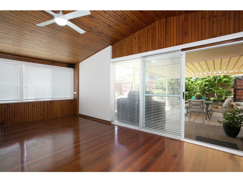 9 Vaughan Street, Mount Gravatt QLD 4122