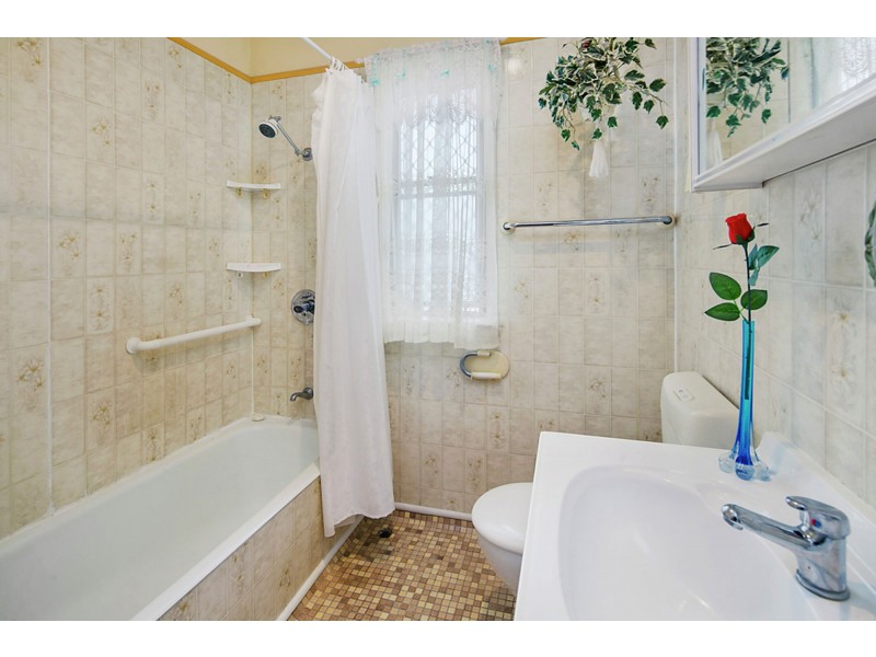 27 Swayne Street, Carina Heights QLD 4152