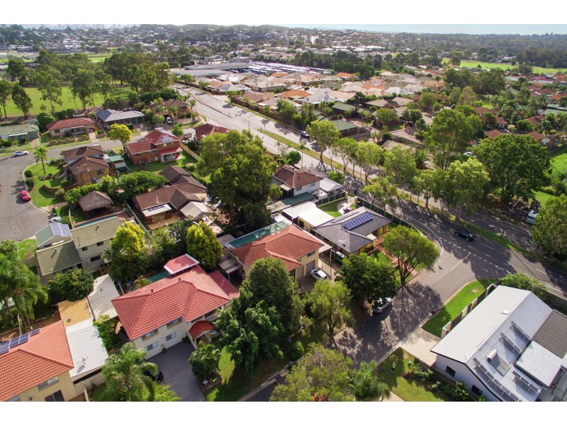 3 Eynsford Street, Carindale QLD 4152