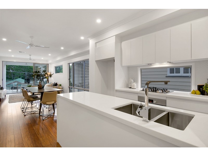 4 / 30 Combles Road, Camp Hill QLD 4152