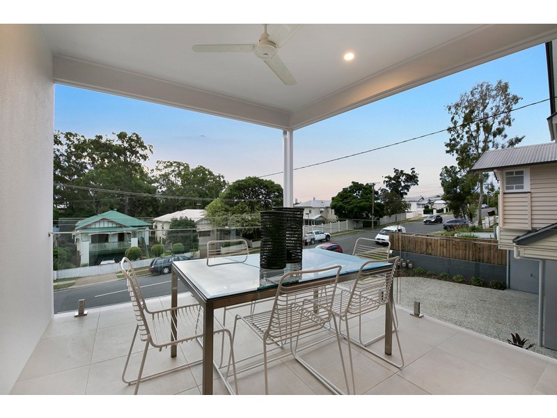 4 / 30 Combles Road, Camp Hill QLD 4152