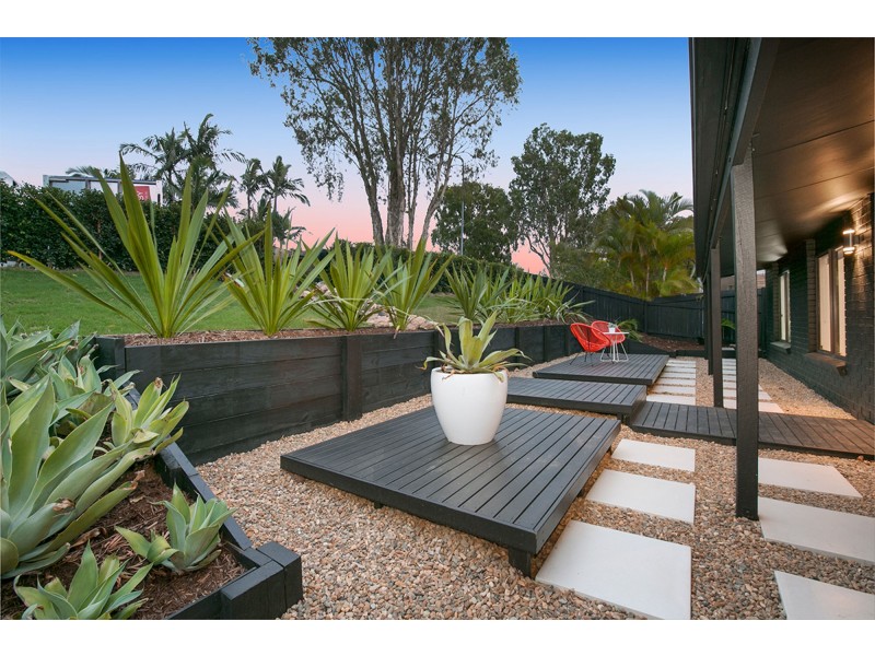 60 Rembrandt Street, Carina QLD 4152