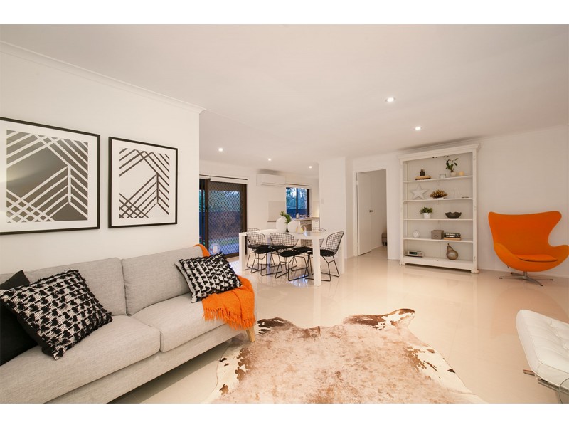 60 Rembrandt Street, Carina QLD 4152