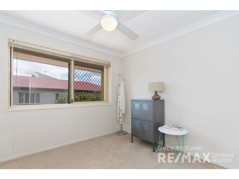 1/107 Adelaide Street, Carina QLD 4152