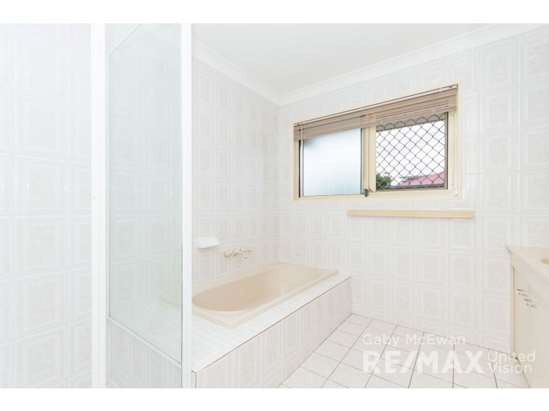 1/107 Adelaide Street, Carina QLD 4152