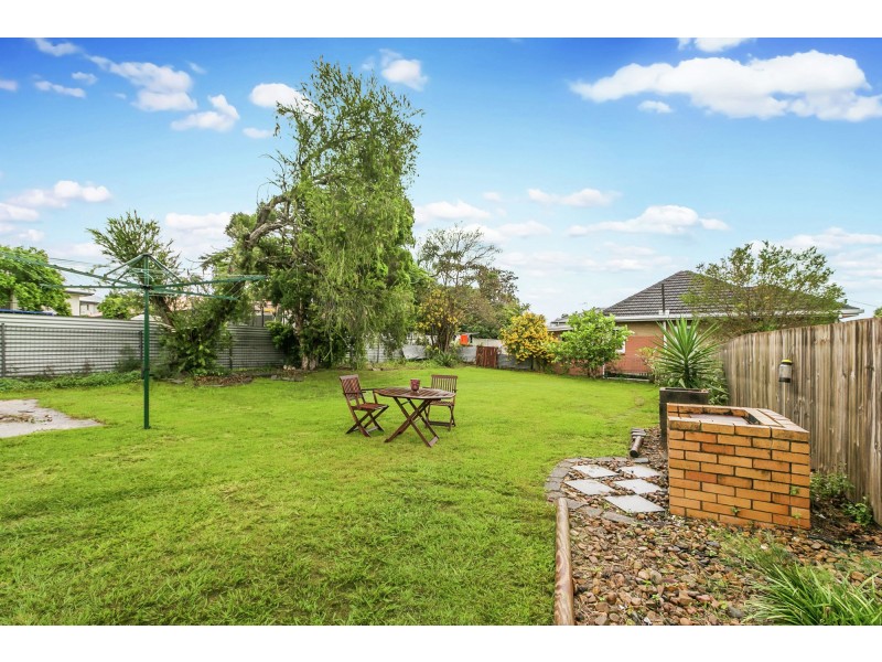 138 Broadwater Road, Mount Gravatt East QLD 4122