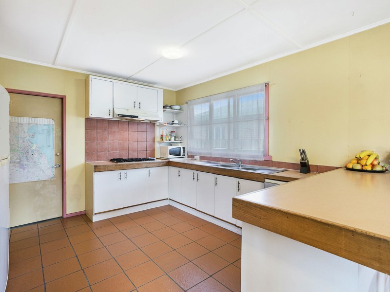 140 Gallipoli Road, Carina Heights QLD 4152