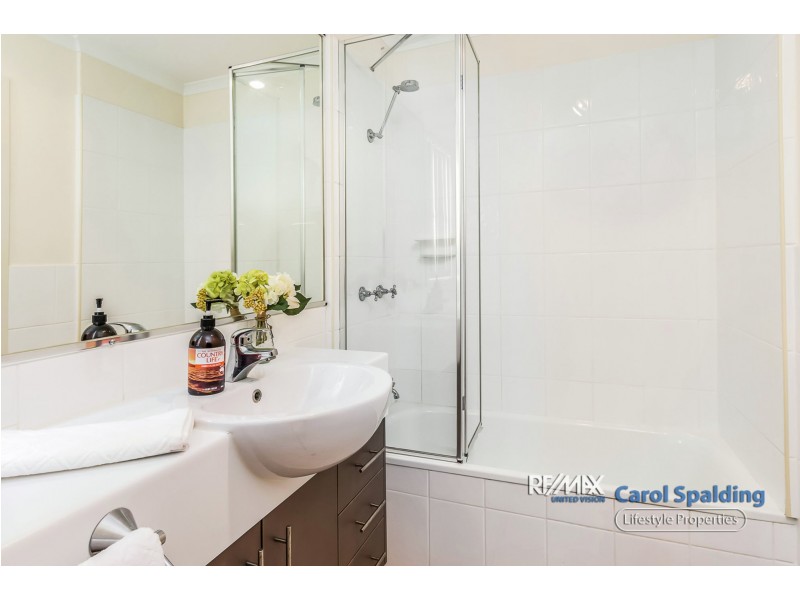 4/23 Dickenson Street, Carina QLD 4152