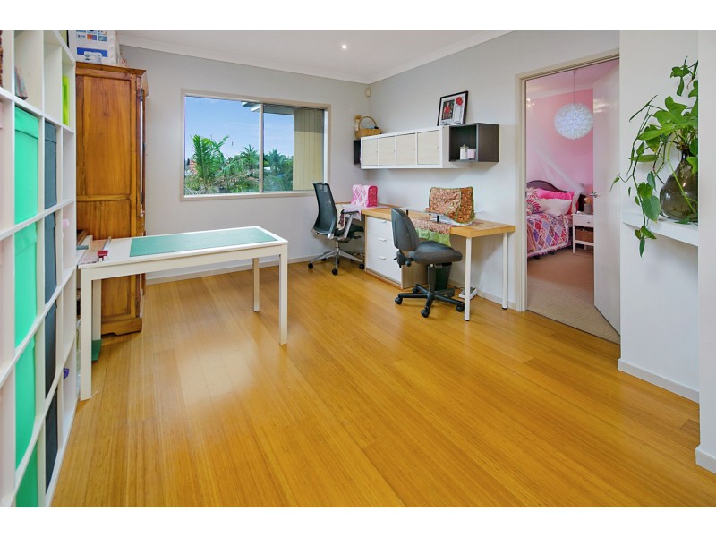 20 Watervale Drive, Redland Bay QLD 4165