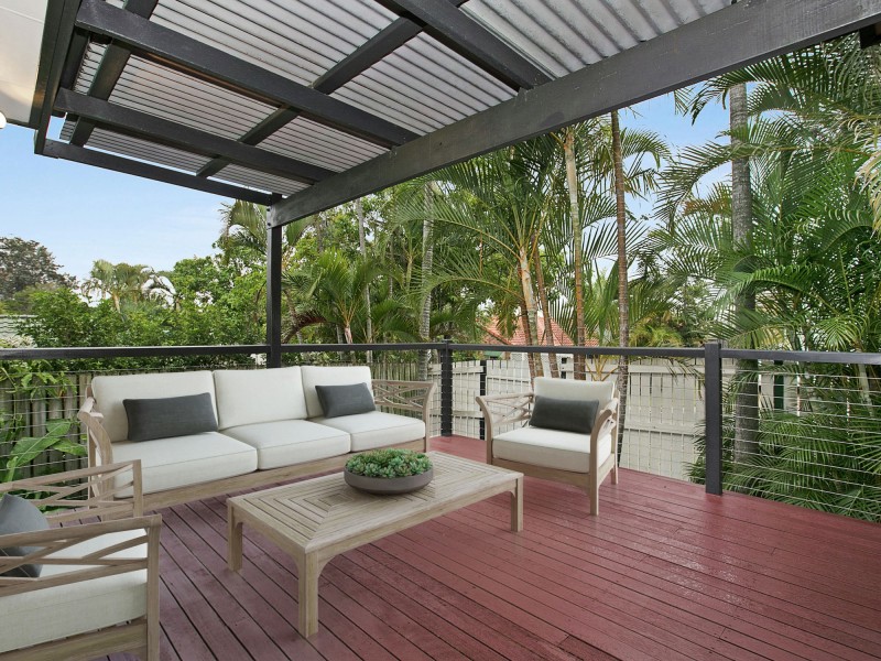 3 Acacia Close, Holland Park West QLD 4121