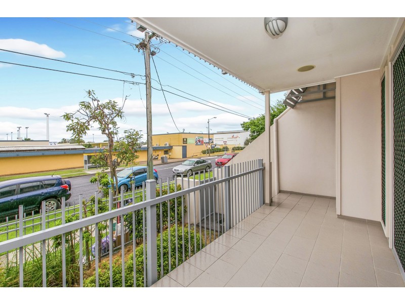 6/15 Zahel Street, Carina QLD 4152