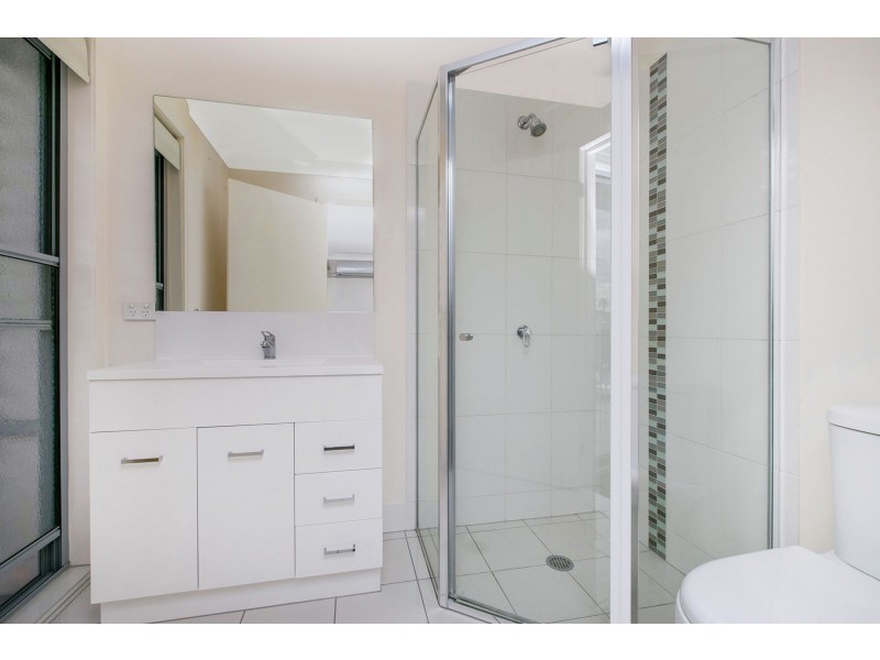 6/15 Zahel Street, Carina QLD 4152