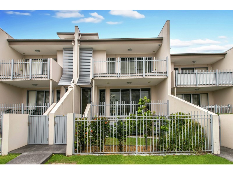 6/15 Zahel Street, Carina QLD 4152