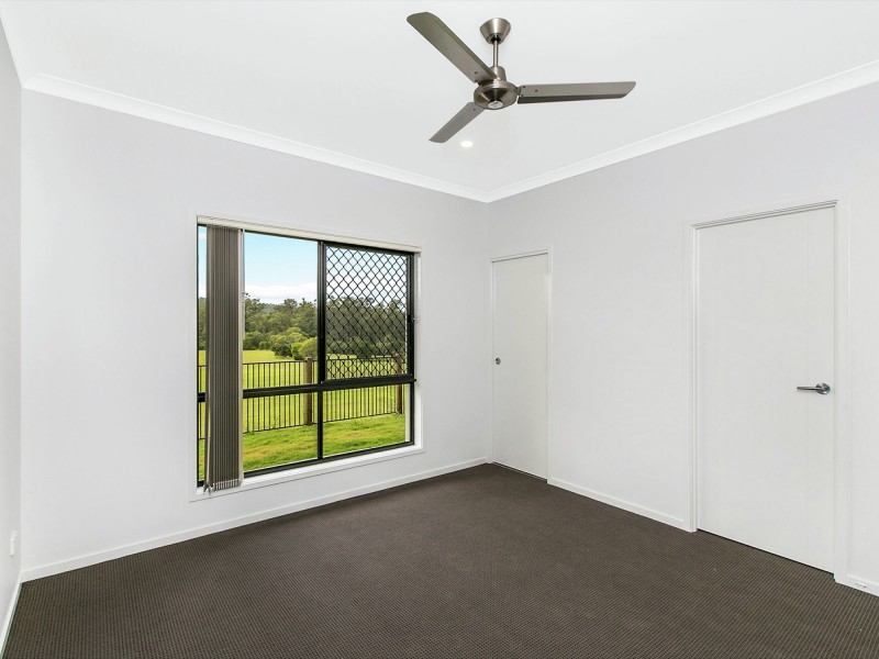 14 Panorama Place, Upper Kedron QLD 4055