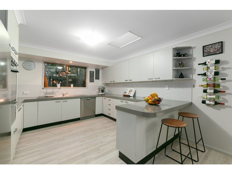 36 Rembrandt Street, Carina QLD 4152