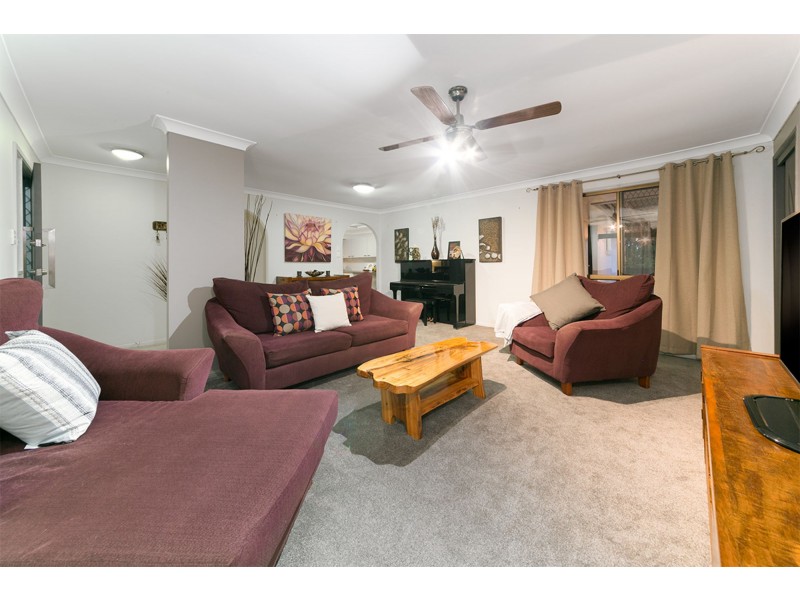 36 Rembrandt Street, Carina QLD 4152