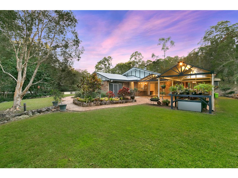 37-39 Emu Street, Sheldon QLD 4157