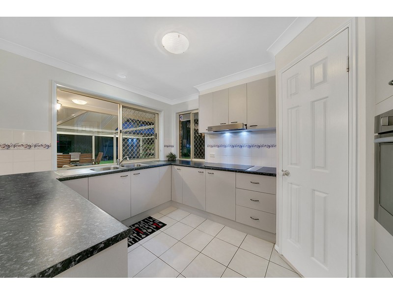 37-39 Emu Street, Sheldon QLD 4157