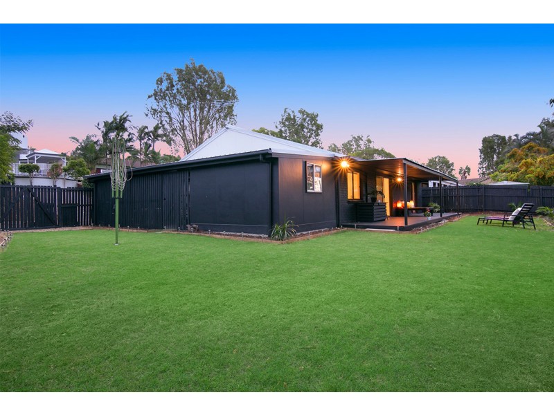 60 Rembrandt Street, Carina QLD 4152