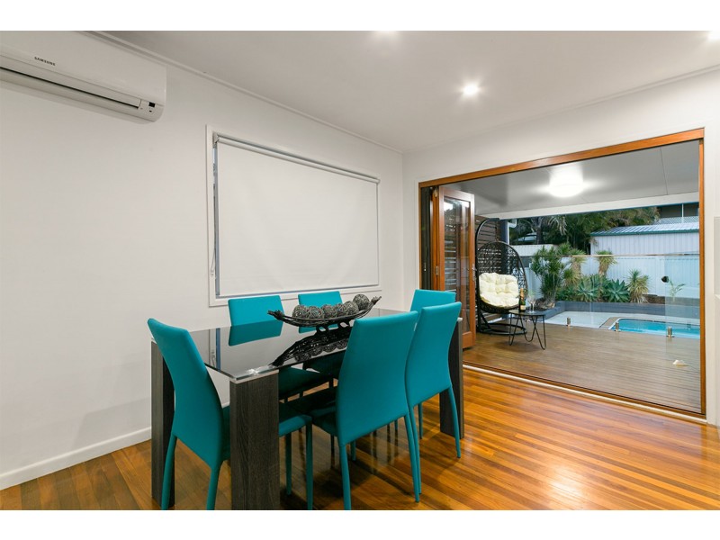 18 Crown Road, Alexandra Hills QLD 4161