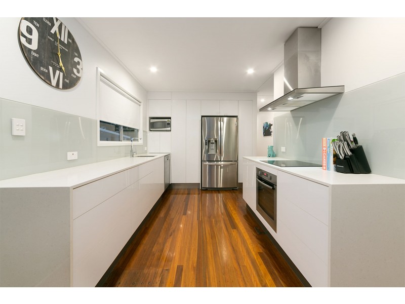 18 Crown Road, Alexandra Hills QLD 4161