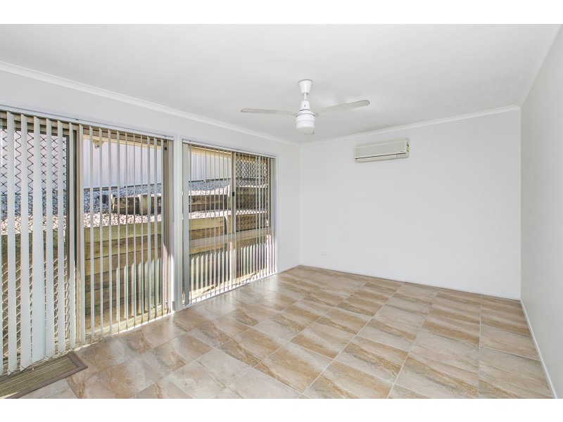 14 Eromanga Street, Carindale QLD 4152