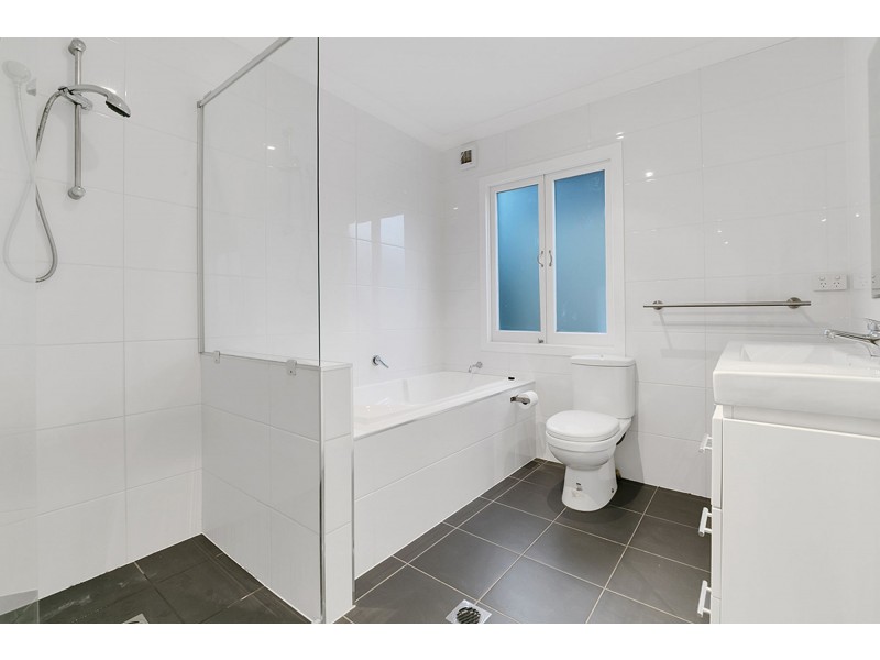 97 Duke Street, Annerley QLD 4103