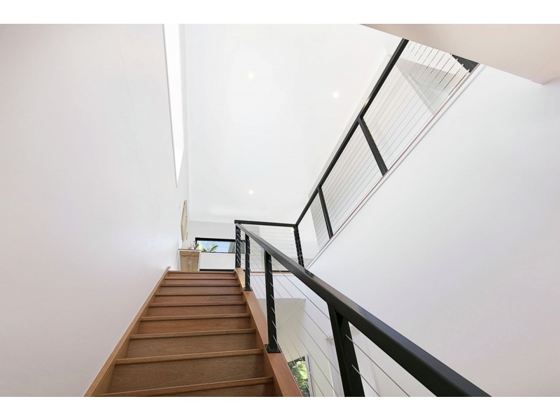 9 Rainsby Court, Carindale QLD 4152